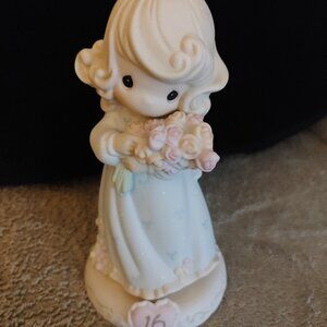Vintage Precious Moments "Age 16" Growing in Grace in Box